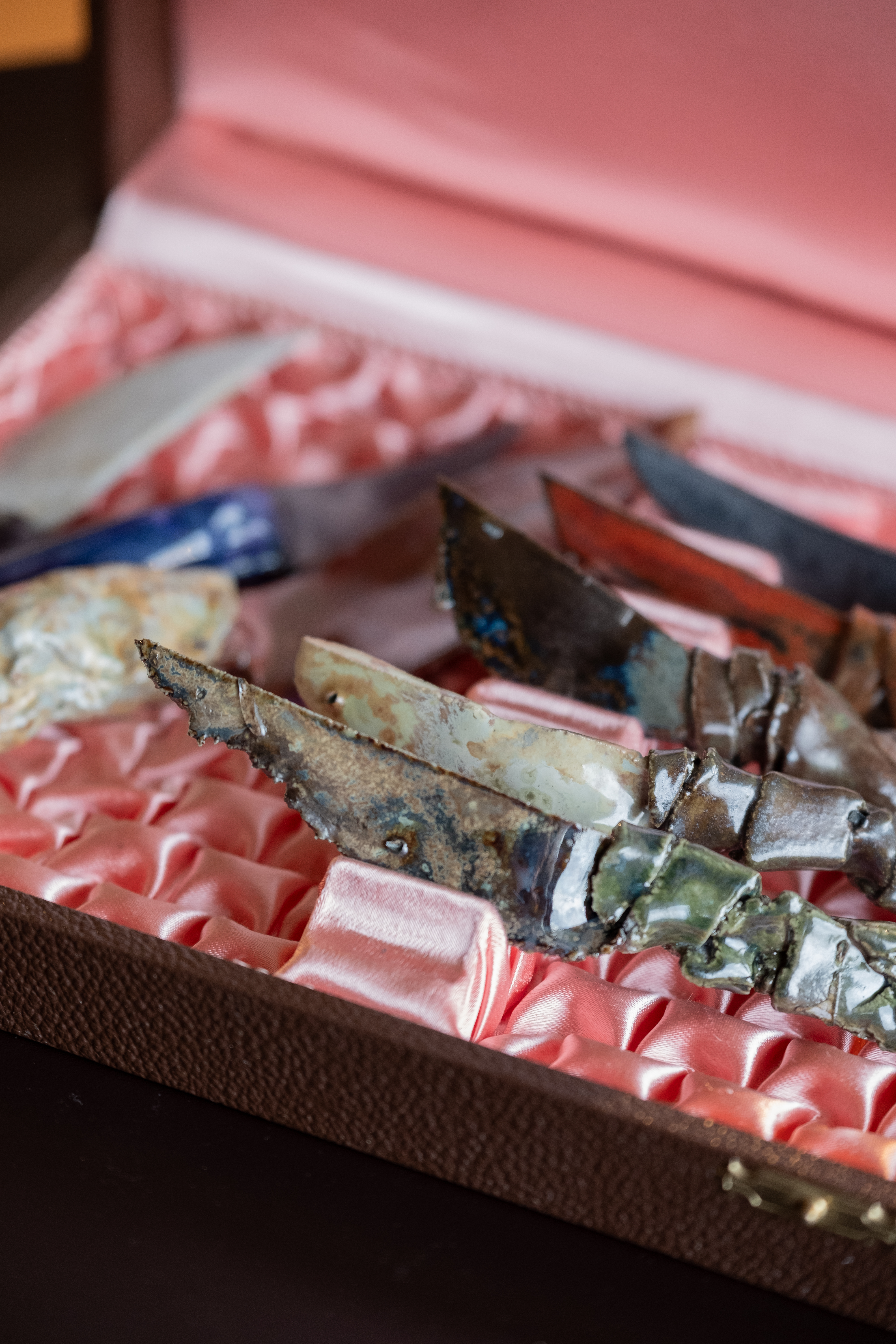 a box of ceramic knives